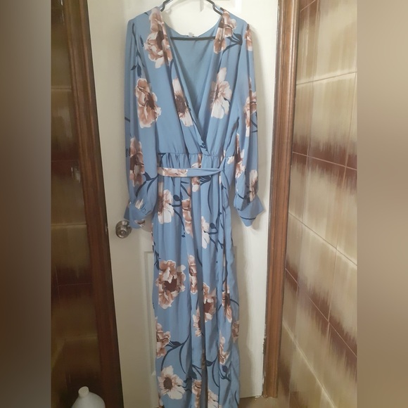 Romper - Picture 3 of 3